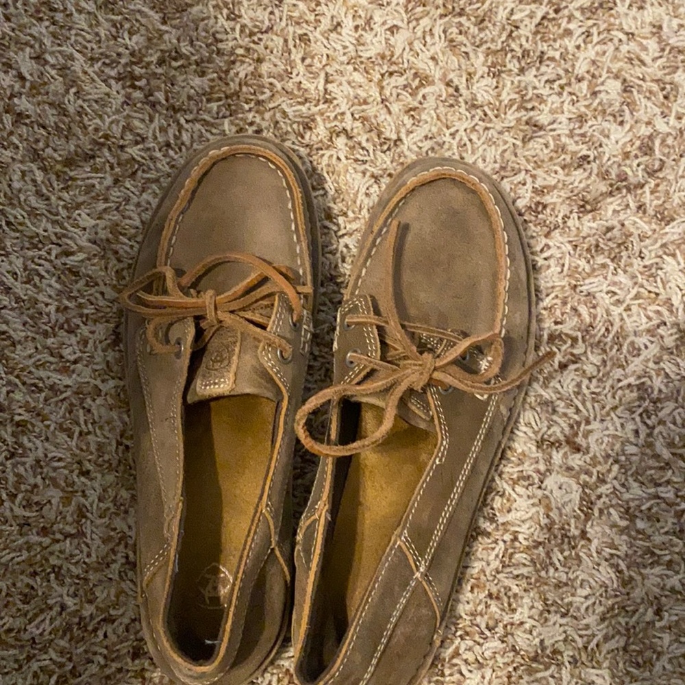 Ariat shoes